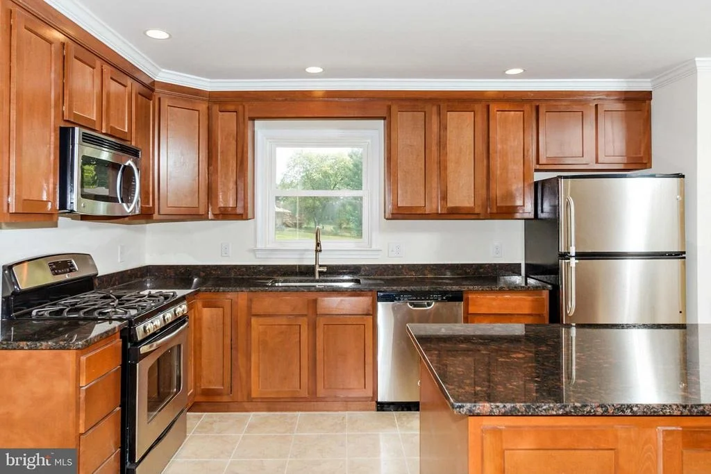 Photo of 3905 QUEEN MARY DRIVE