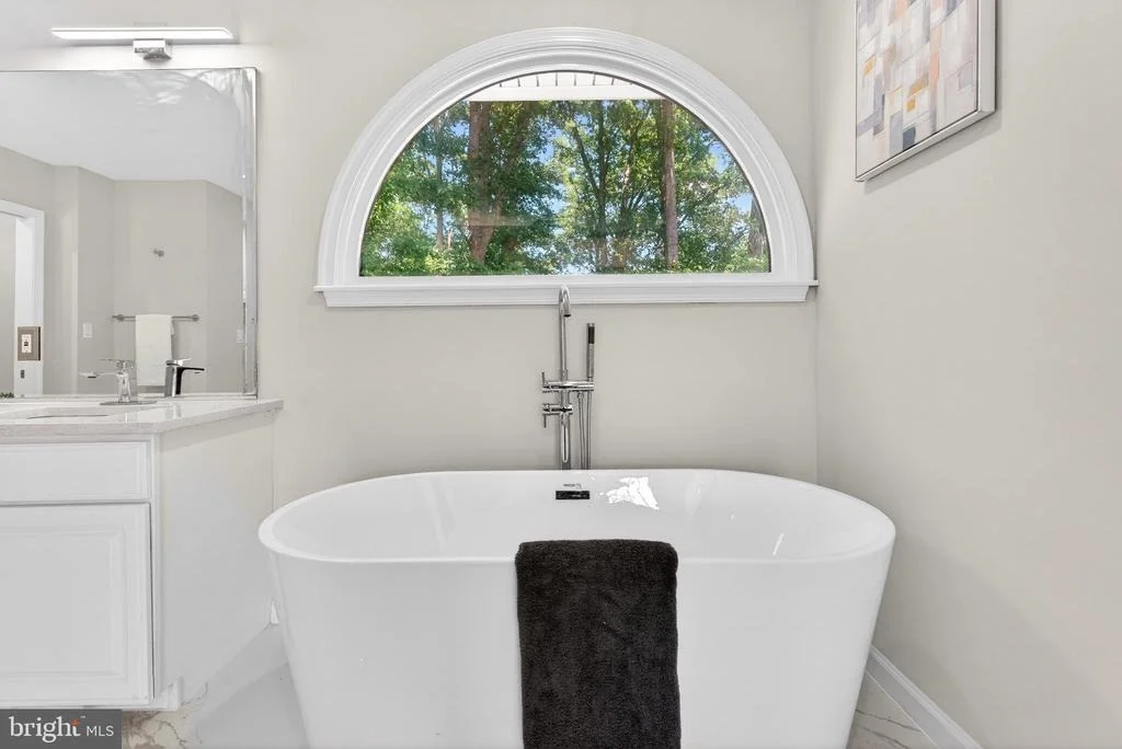 Photo of 9312 FOX RUN DRIVE