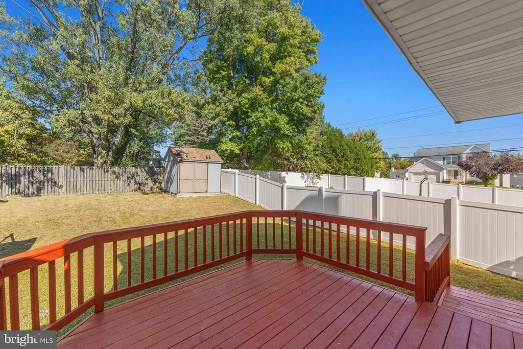Photo of 8003 CARLSON