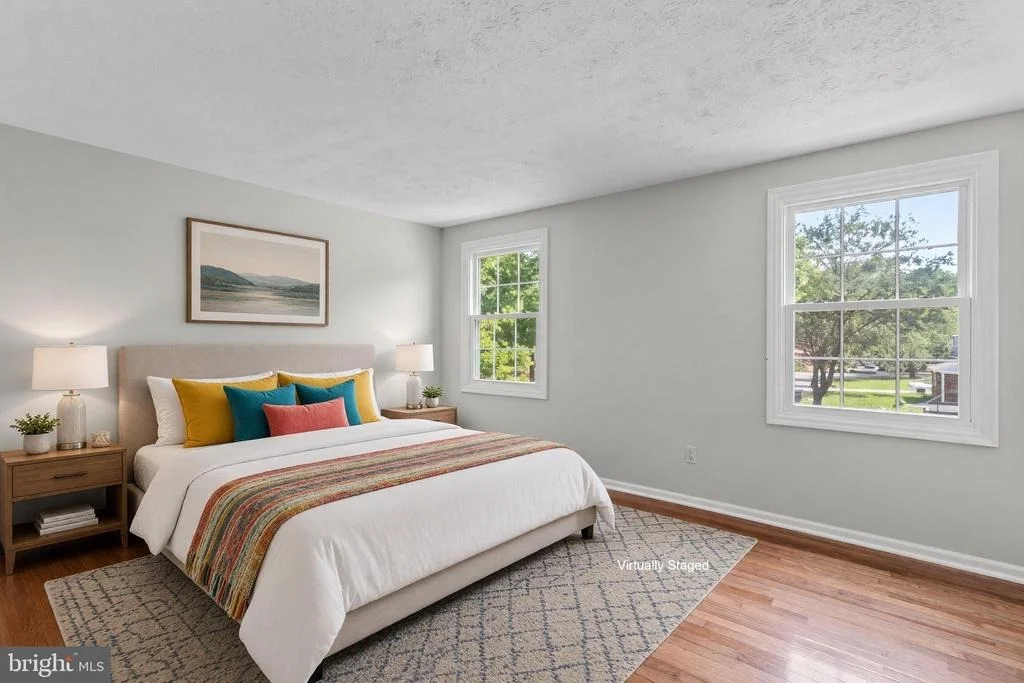 Photo of 8064 RED JACKET WAY