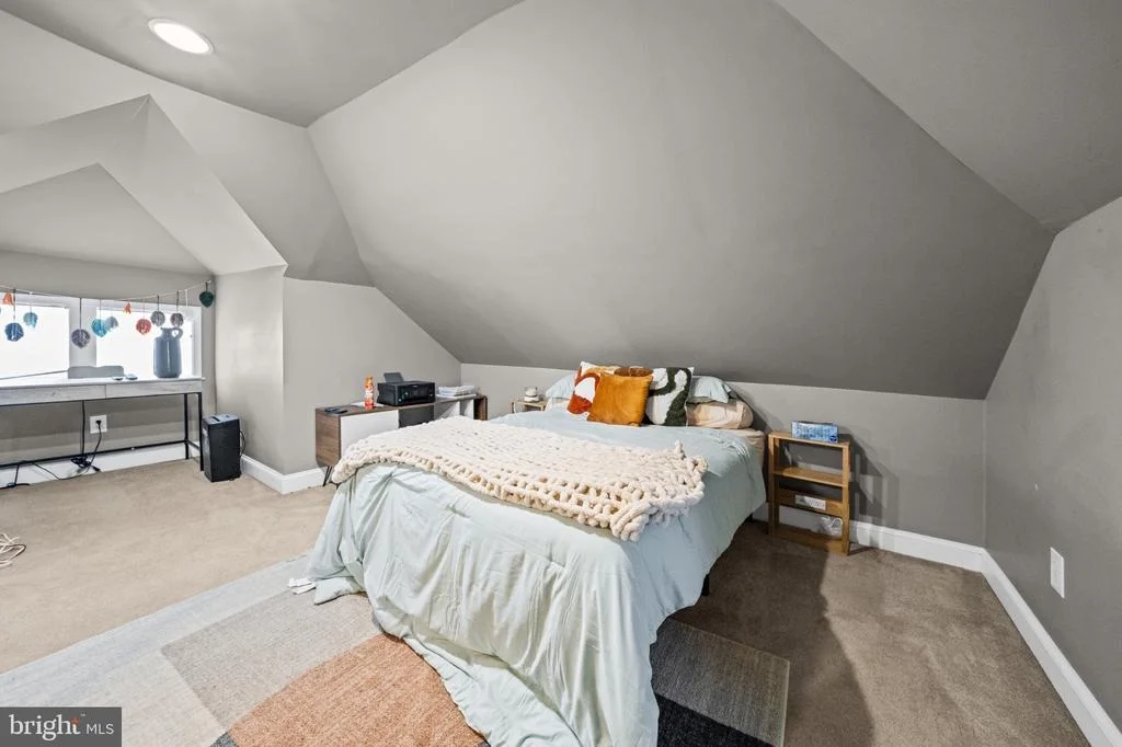 Photo of 5304 CATALPHA ROAD