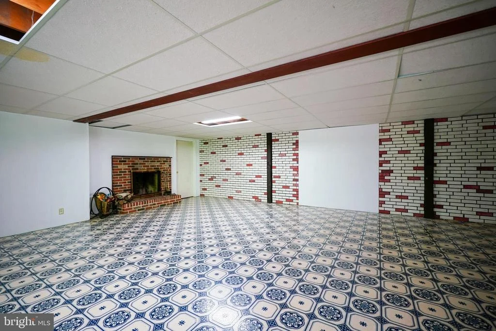 Photo of 405 MARVEL ROAD