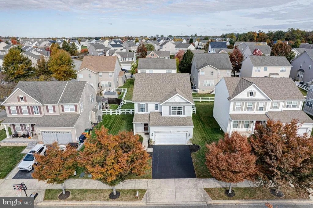 Photo of 318 NORTHHAMPTON WAY