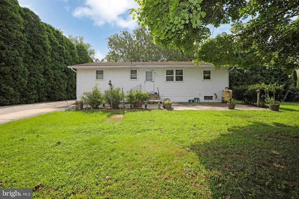 Photo of 313 KINGS HIGHWAY