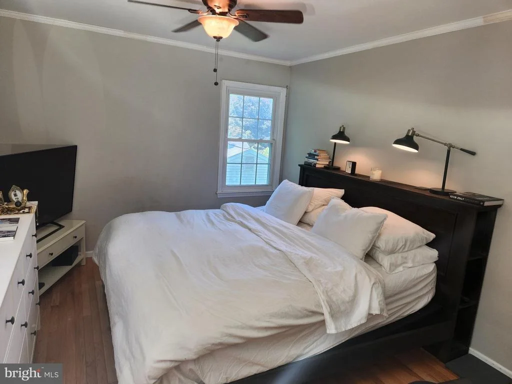 Photo of 9621 PODIUM DRIVE