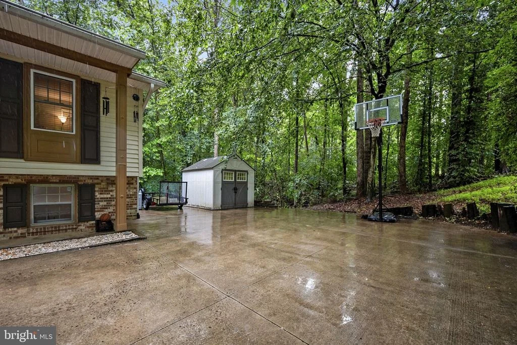 Photo of 11039 TIMBERVIEW DRIVE