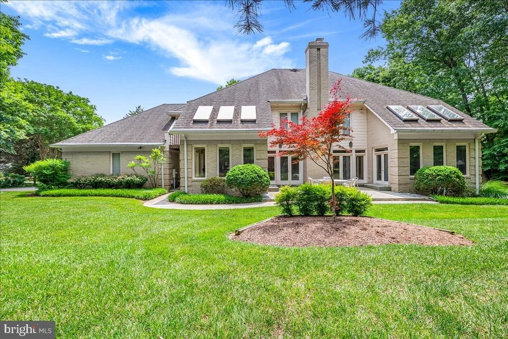 Photo of 10616 WILLOWBROOK DRIVE