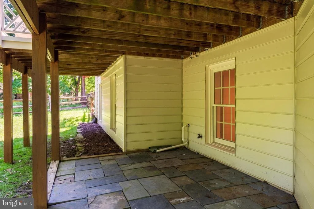 Photo of 12104 WALNUT BRANCH ROAD