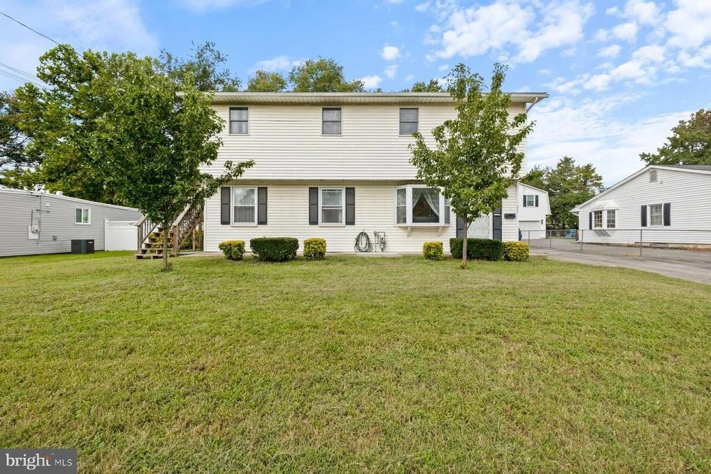 Photo of 488 BRUCE AVENUE