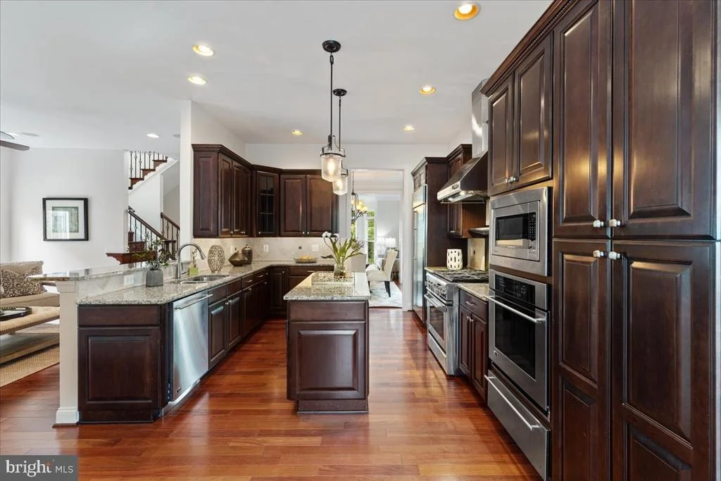 Photo of 5931 EMBRY SPRING LANE