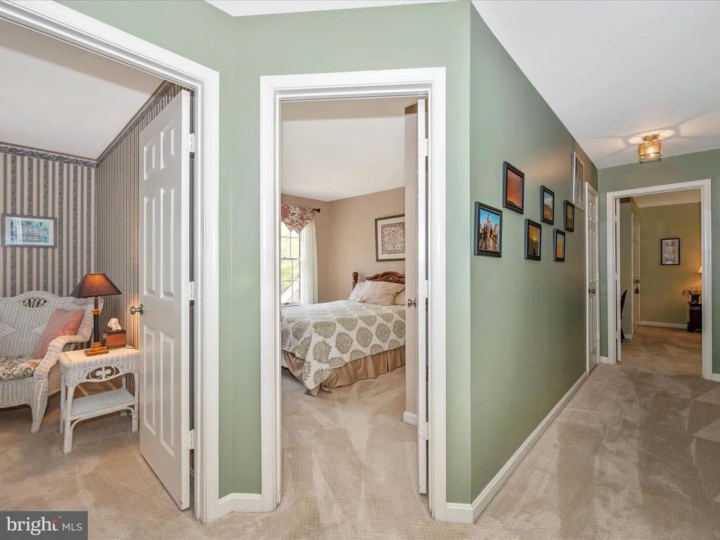 Photo of 2301 FORT WILLIAM DRIVE