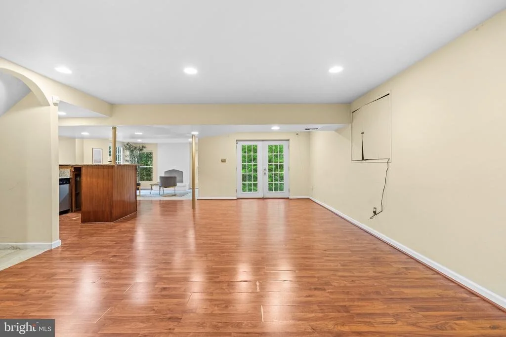 Photo of 6832 COMPTON HEIGHTS