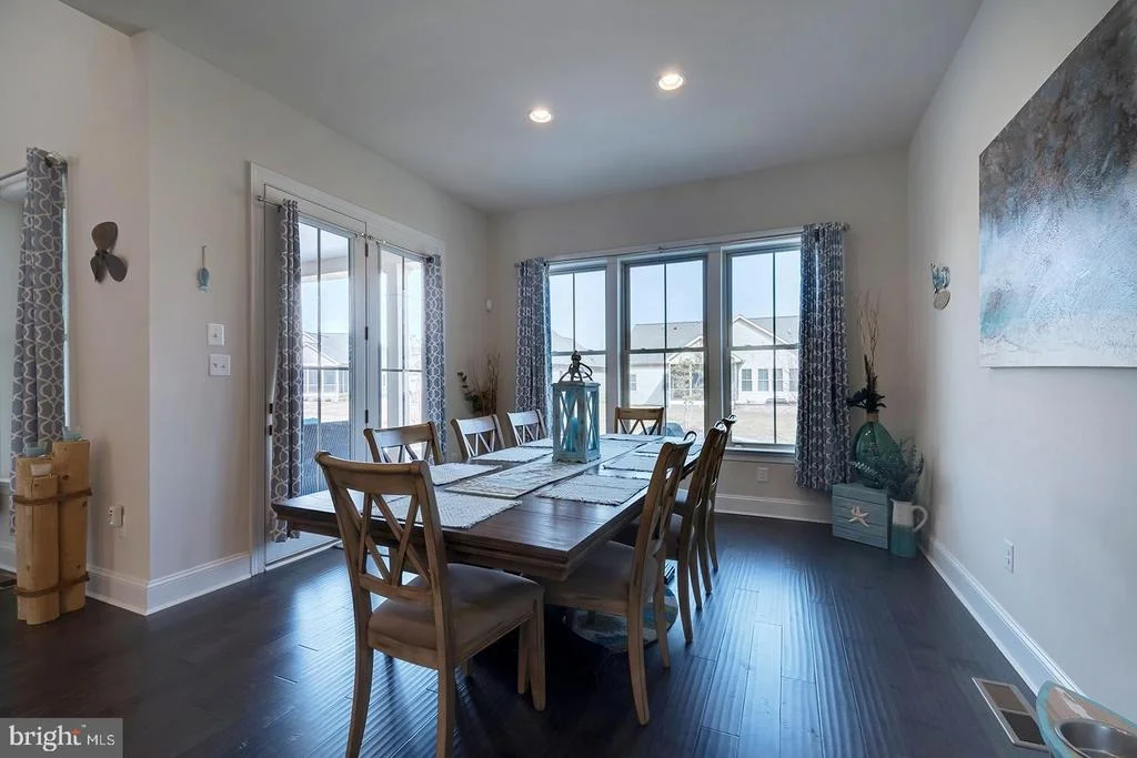 Photo of 38555 GOLDFINCH LANE