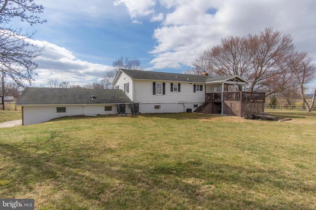 Photo of 3916 VALLEY VIEW ROAD