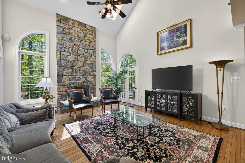 Photo of 22167 WOODWINDS DRIVE