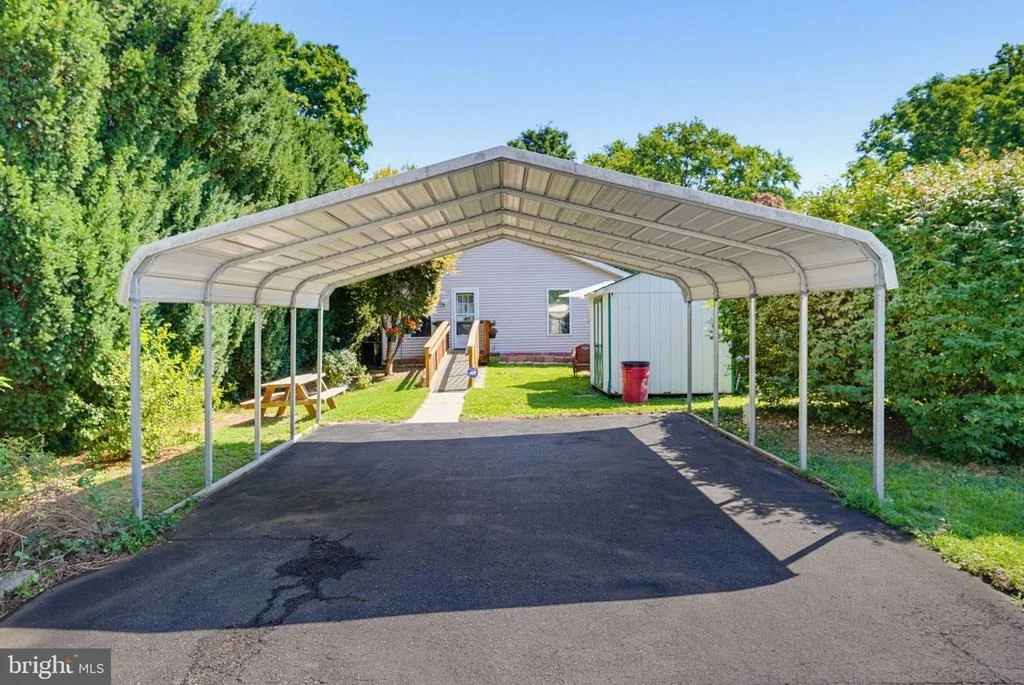 Photo of 50 N HALSEY ROAD