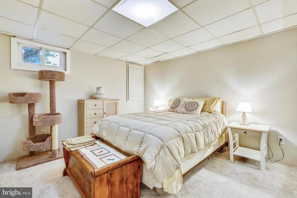 Photo of 15225 CENTERGATE DRIVE