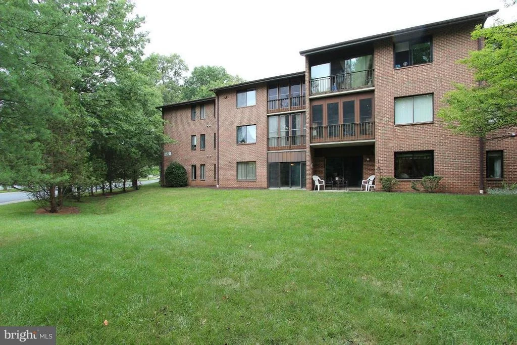 Photo of Unit 1K at 15310 PINE ORCHARD DRIVE