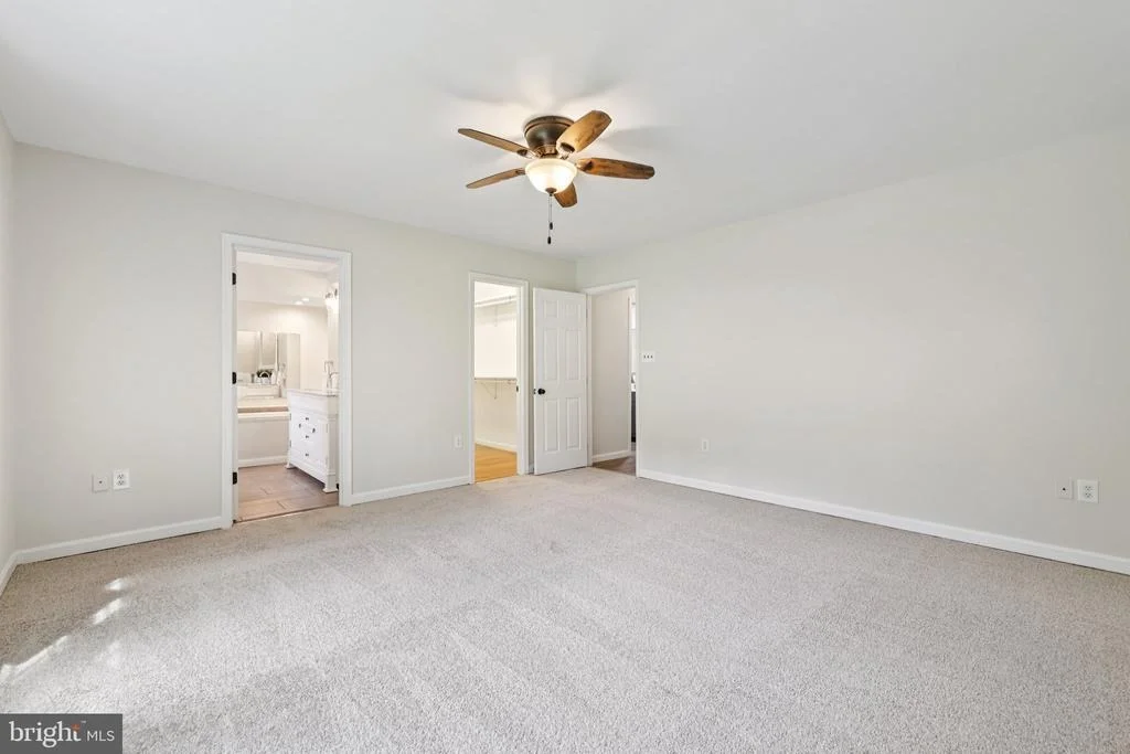 Photo of 7584 CARLIN ROAD