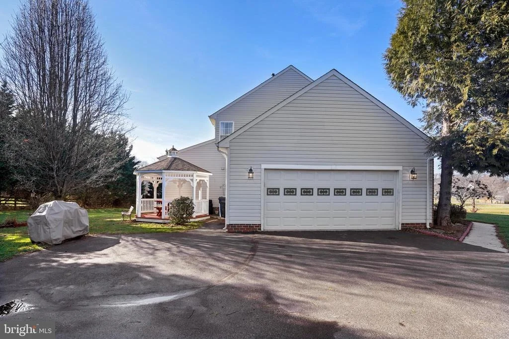 Photo of 2244 CHEROKEE DRIVE