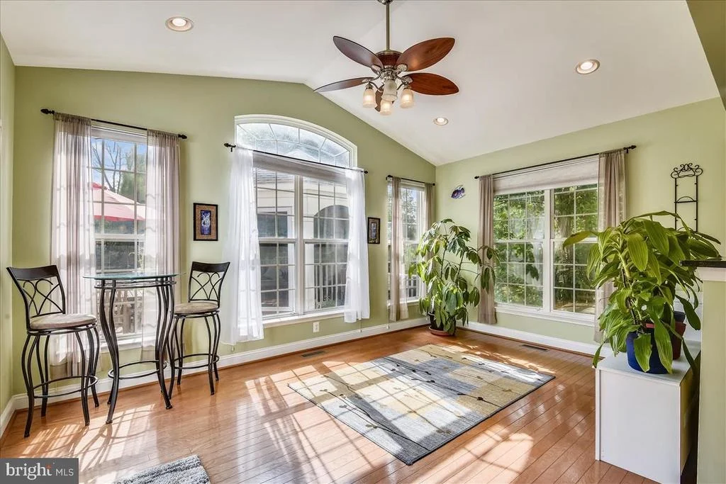 Photo of 25861 SPRING FARM CIRCLE