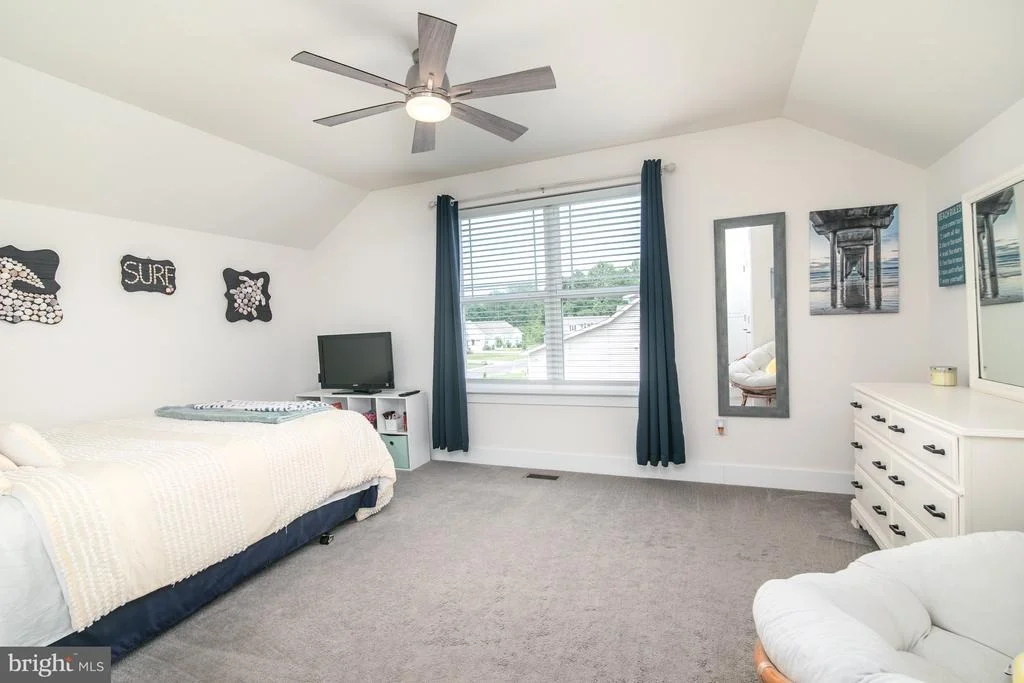 Photo of 30689 LEDNUM DRIVE