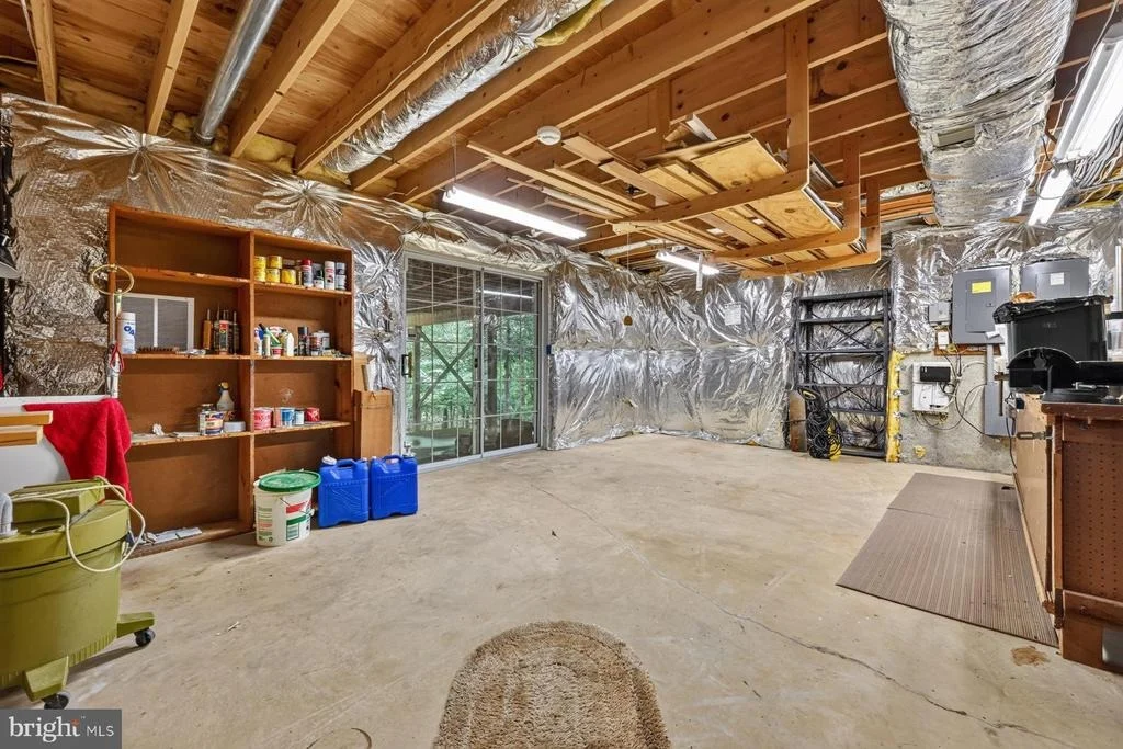 Photo of 900 MALVERN HILL DRIVE