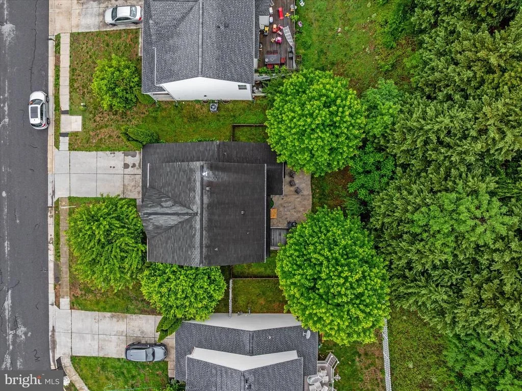 Photo of 660 BEEHIVE WAY