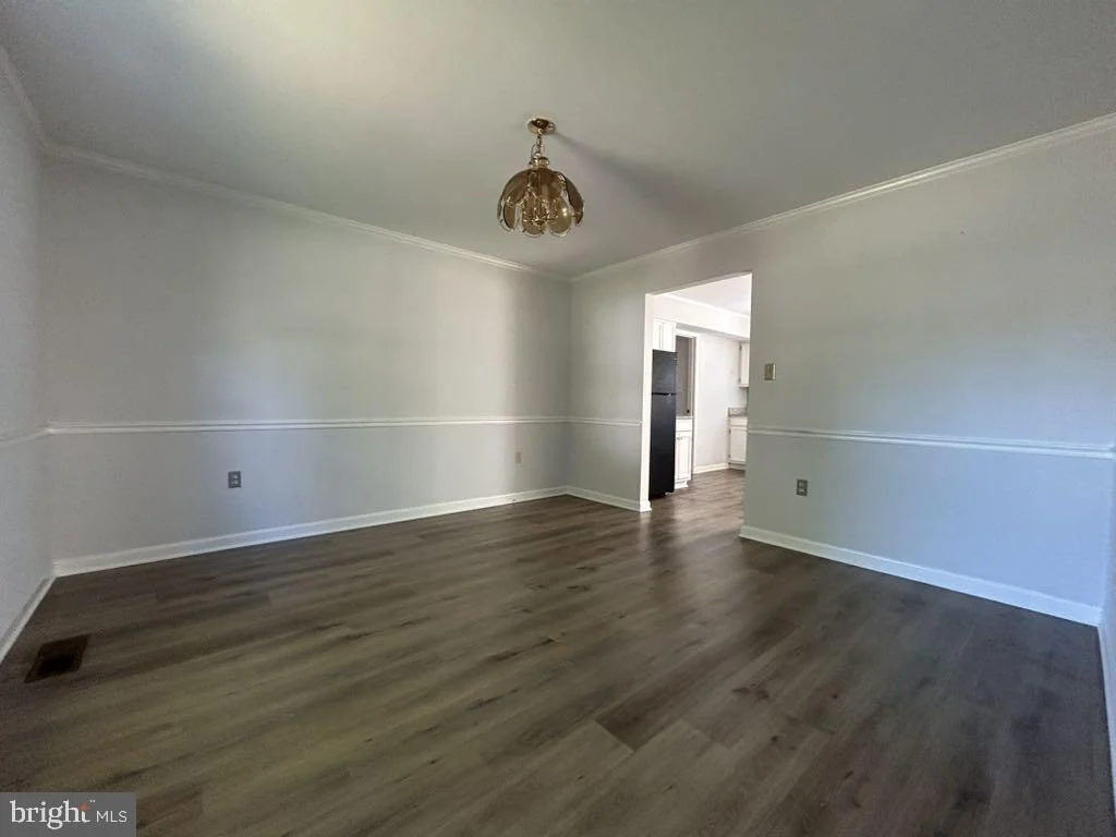 Photo of 3402 WILLIAMSBURG DRIVE