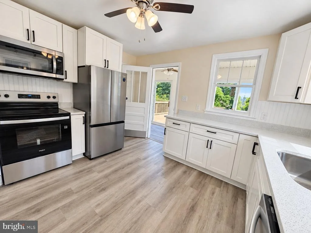 Photo of 8921 YELLOW SPRINGS ROAD