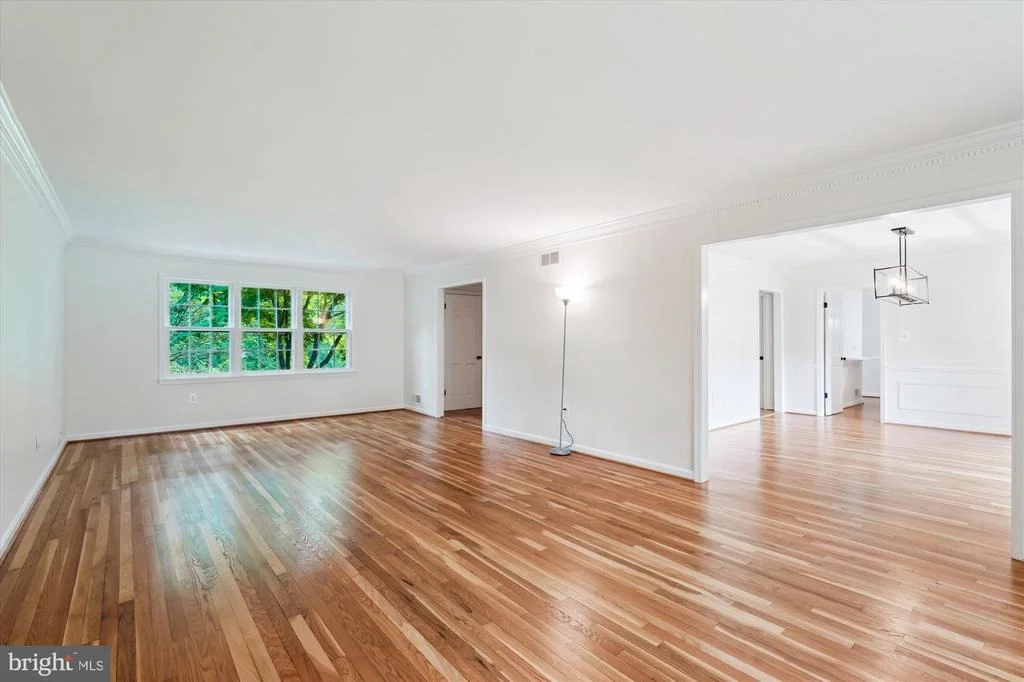 Photo of 7621 BURFORD DRIVE