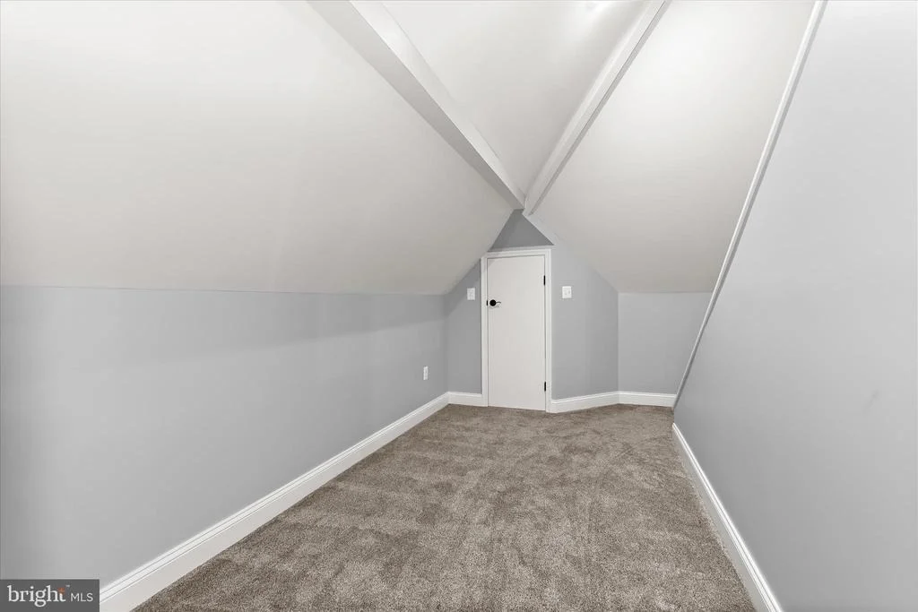 Photo of 3003 SHEFFIELD COURT