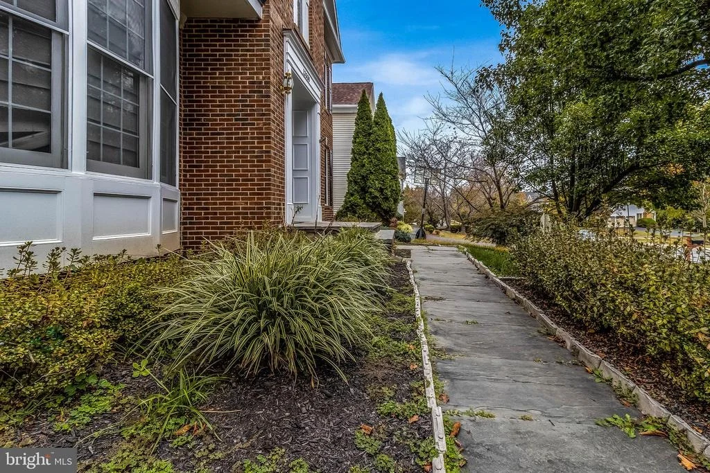 Photo of 13330 DEERBROOK DRIVE