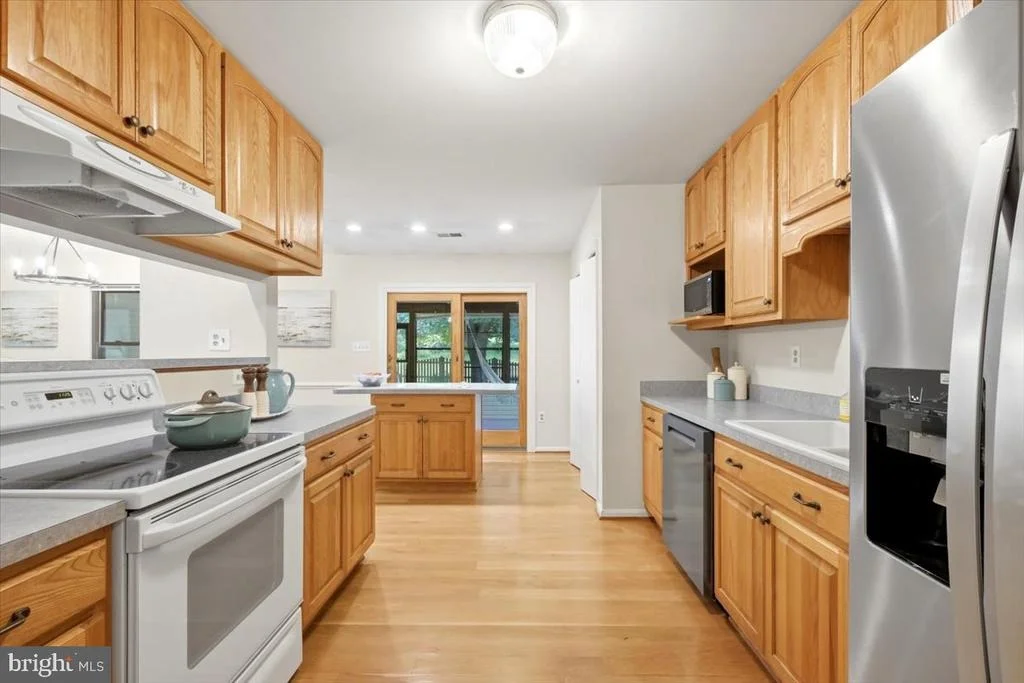Photo of 7434 CEDAR KNOLLS DRIVE
