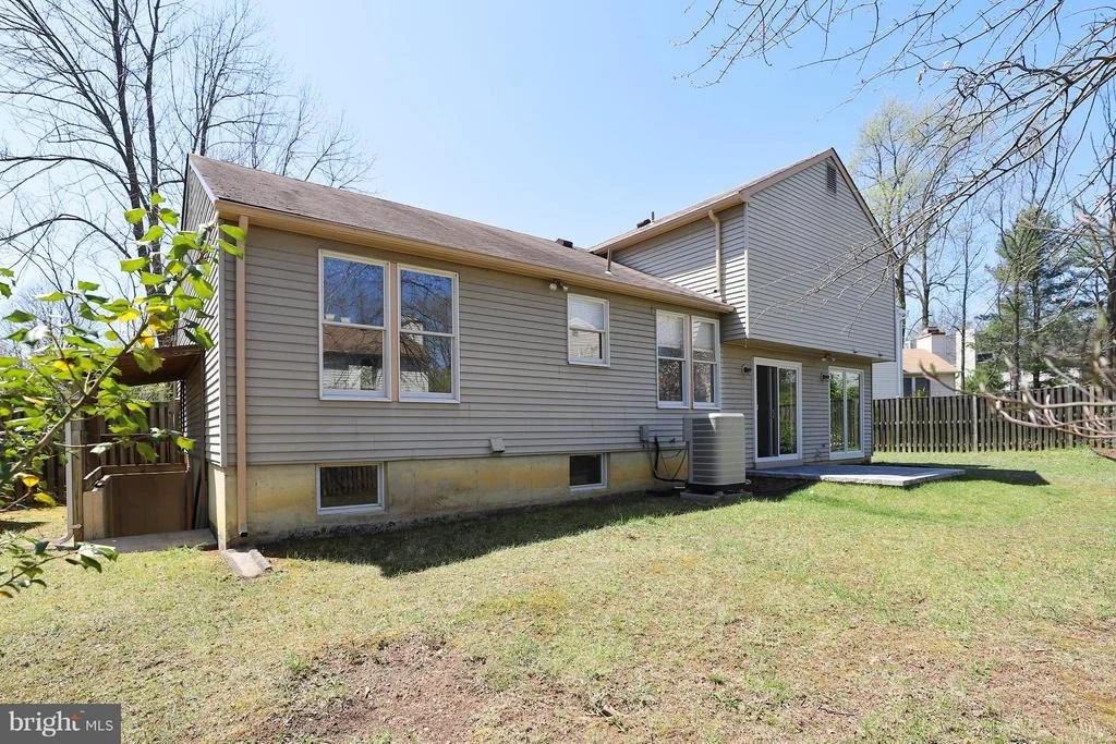 Photo of 19 SCHUBERT COURT