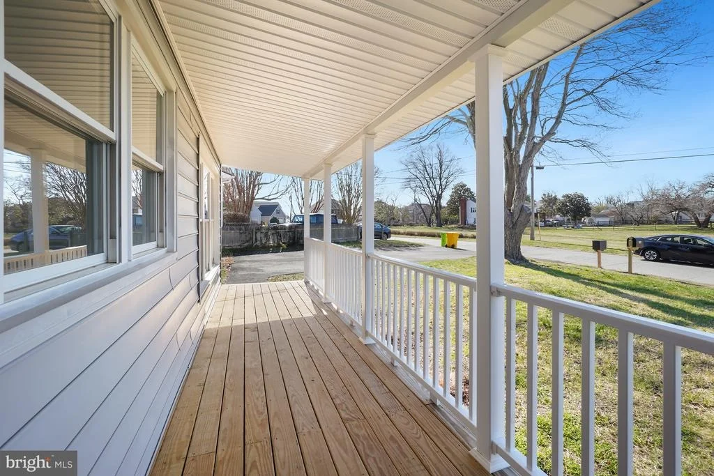 Photo of 1546 RIDGELY DRIVE