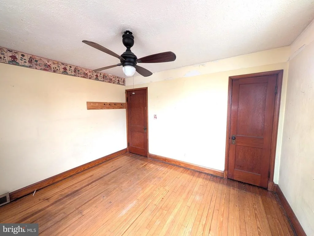 Photo of 7718 TRAPPE ROAD