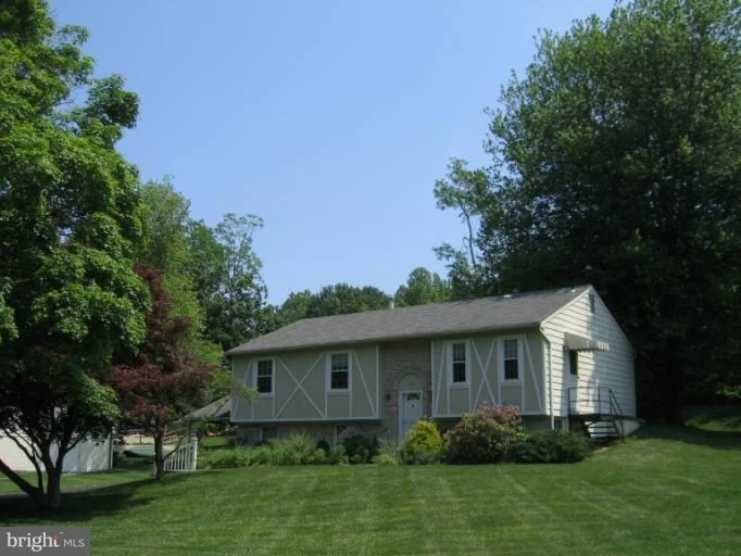 Photo of 14217 PICCADILLY ROAD
