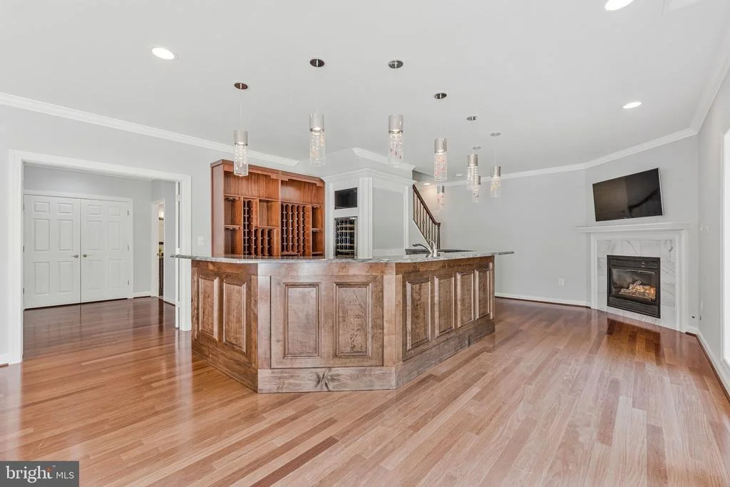 Photo of 8611 BROOK ROAD