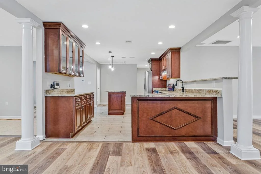 Photo of 13804 PARK AVENUE