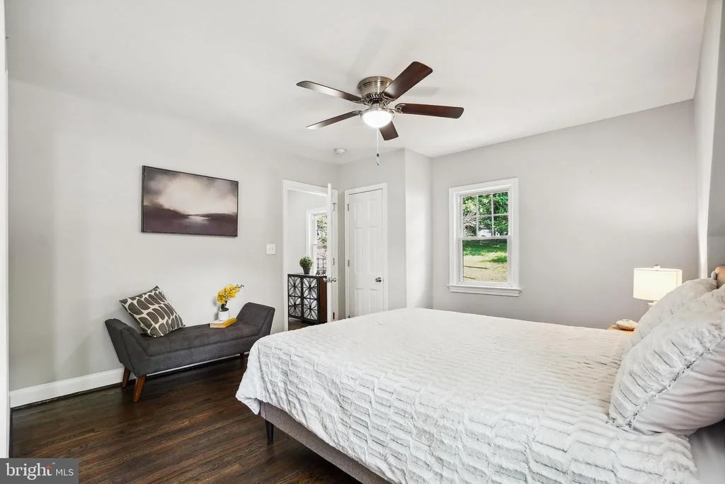Photo of 514 SILVER SPRING AVENUE