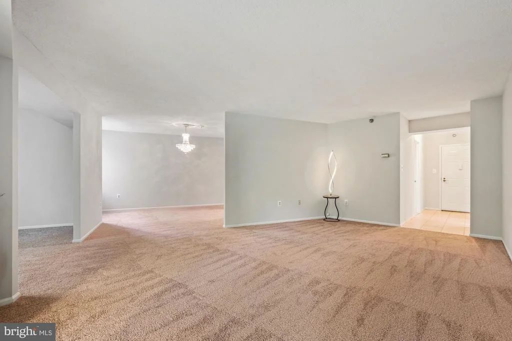 Photo of Unit 4604 at 15100 INTERLACHEN DRIVE