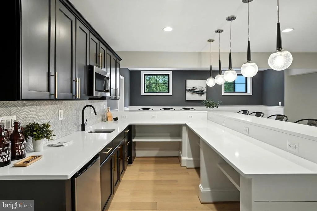 Photo of 1321 HUNTER MILL ROAD