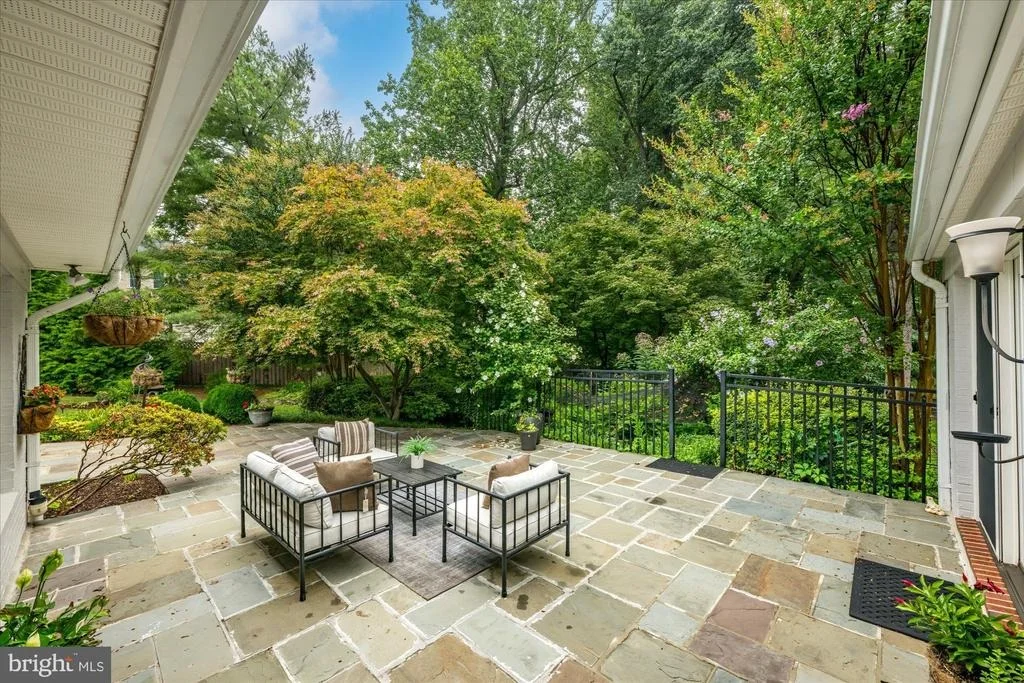 Photo of 1322 TIMBERLY LANE