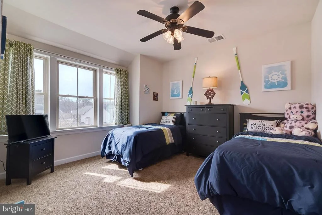 Photo of 38555 GOLDFINCH LANE