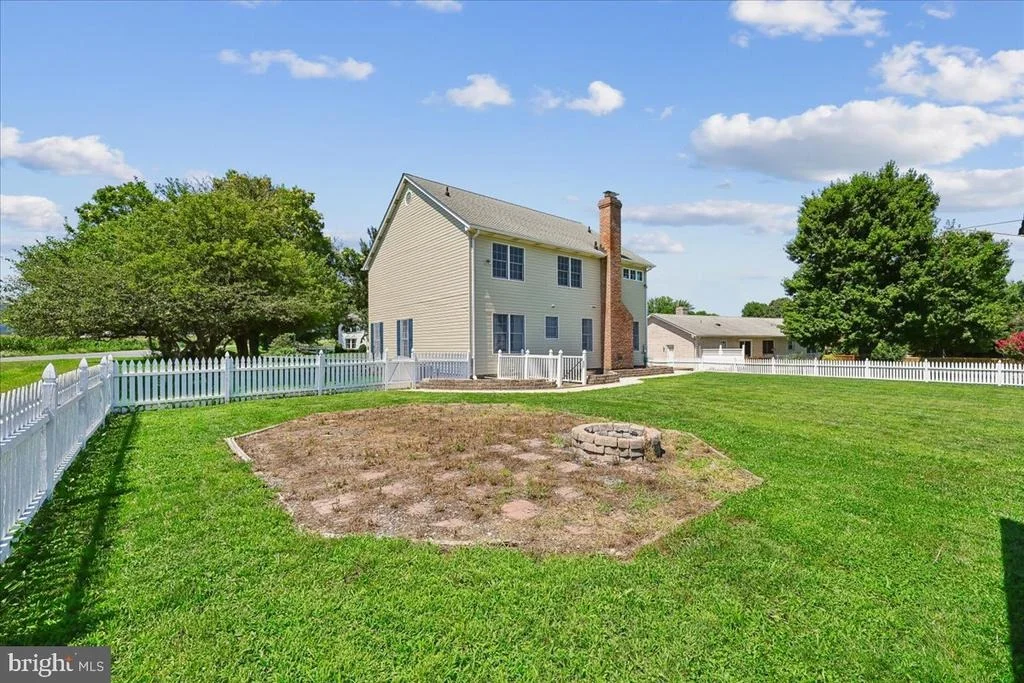 Photo of 8009 STONE RIDGE DRIVE