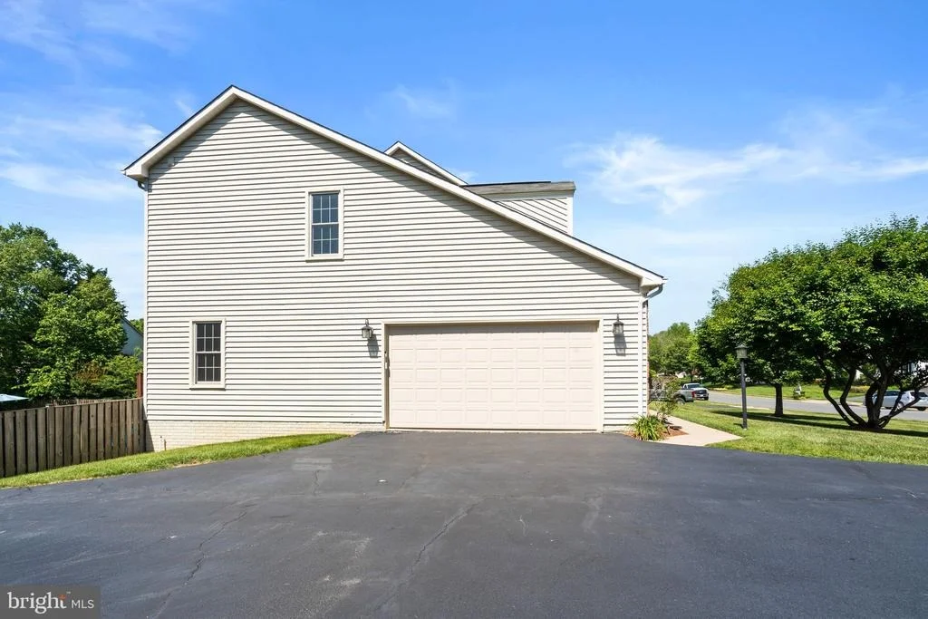 Photo of 12923 CHAMPLAIN DRIVE