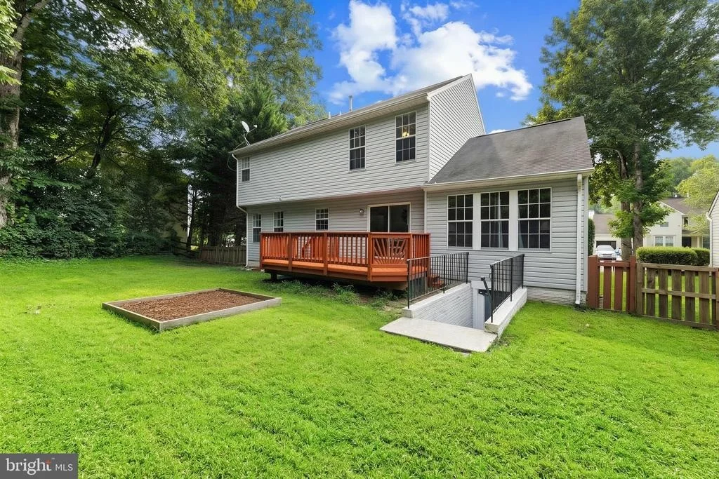 Photo of 9261 MATTHEW DRIVE