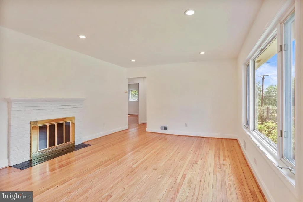 Photo of 8417 FARRELL DRIVE