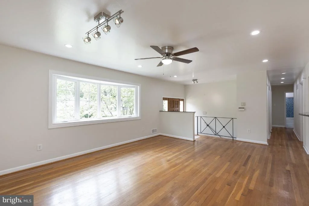 Photo of 1304 XAVERIA DRIVE